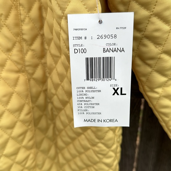 NWT Quilted Banana Light Jacket. XL - Picture 4 of 5